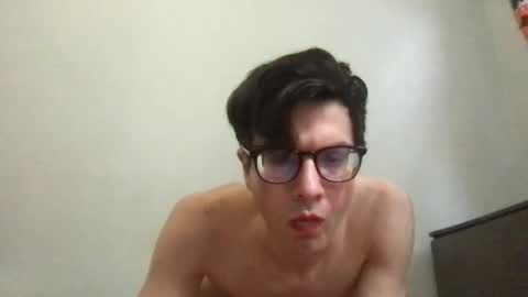 deaf mute boy online show from May 31, 2026, 7:59 pm