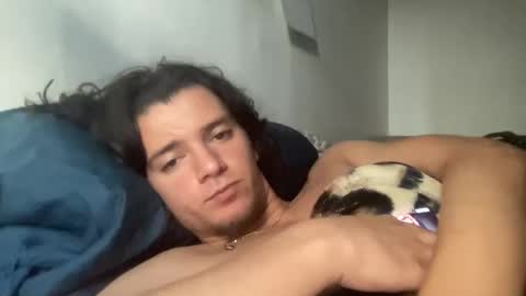 uptowncurls online show from October 19, 2025, 8:31 pm