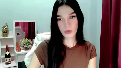 ur_asianbabexxx online show from January 16, 2026, 11:25 am