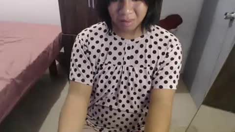 Vee online show from March 11, 2026, 2:01 pm