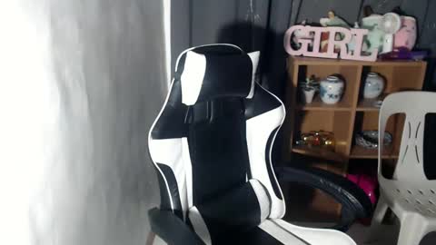 Snapshot of ur_goddess_marimar chatting on March 2, 2025, 7:56 pm ur_goddess_marimar online show from March 2, 2025, 7:56 pm