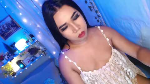 Snapshot of ur_hot_tommiexx chatting on May 3, 2026, 12:44 pm jennie online show from May 3, 2026, 12:44 pm