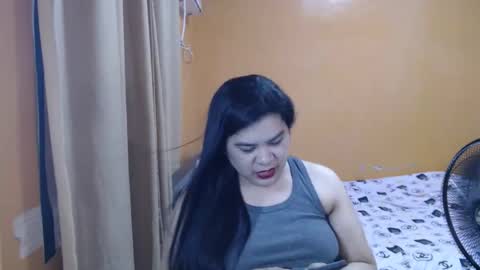 ur_hotsexymaria online show from March 16, 2026, 5:44 am