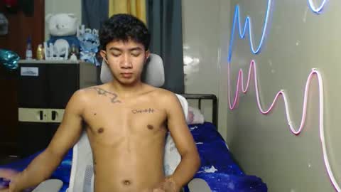 Snapshot of ur_hottestjonny chatting on June 7, 2026, 11:08 pm jonny online show from June 7, 2026, 11:08 pm