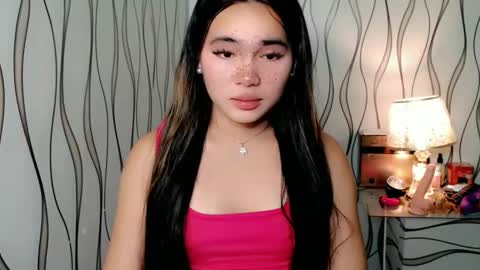 QUEENSY online show from October 2, 2025, 3:35 am