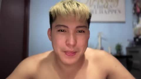 Snapshot of ur_jayqutee chatting on May 9, 2026, 4:56 pm Ur jayqutee online show from May 9, 2026, 4:56 pm