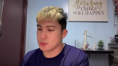 Snapshot of ur_jayqutee chatting on May 17, 2026, 11:23 pm Ur jayqutee online show from May 17, 2026, 11:23 pm