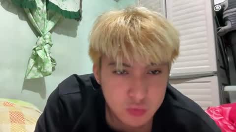 Snapshot of ur_jayqutee chatting on June 23, 2026, 7:01 pm Ur jayqutee online show from June 23, 2026, 7:01 pm