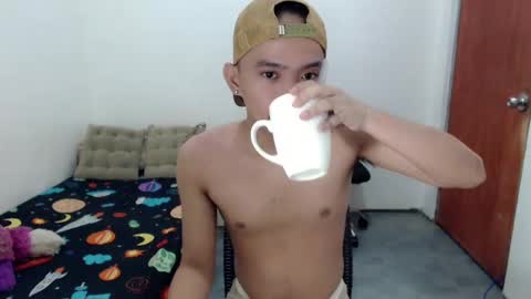 ur_joshuahotnotch online show from June 7, 2026, 10:57 pm