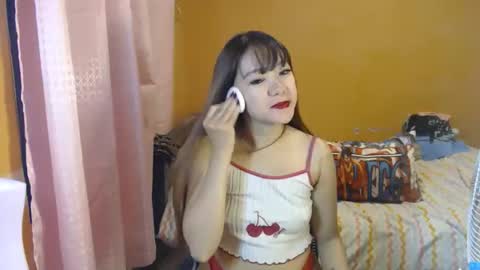 ur_petitejaya online show from June 3, 2026, 6:57 pm