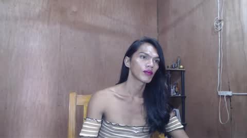 Snapshot of ur_prescious_xxx chatting on May 24, 2026, 12:04 am Ur Lovely Pricious online show from May 24, 2026, 12:04 am