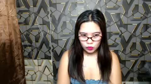 ur_prettychelsie18 online show from June 16, 2026, 12:46 am