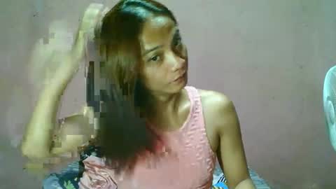 ur_sexybabe_ehra online show from April 10, 2026, 11:31 pm