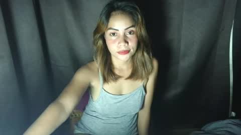 Snapshot of ur_sweetmika chatting on June 14, 2026, 4:42 pm ur_sweetmika online show from June 14, 2026, 4:42 pm