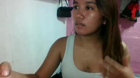 Snapshot of ur_wetwife chatting on July 7, 2026, 3:38 pm ur_wetwife online show from July 7, 2026, 3:38 pm