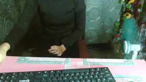 Snapshot of urasian_anica chatting on August 4, 2026, 8:06 am urasian_anica online show from August 4, 2026, 8:06 am