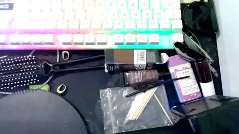 Snapshot of urasian_joy chatting on October 16, 2025, 11:22 am urasian_joy online show from October 16, 2025, 11:22 am