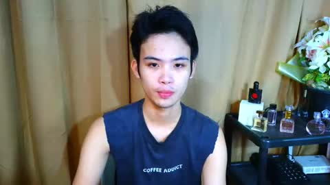 urasiancumboix2 online show from November 21, 2025, 6:28 pm