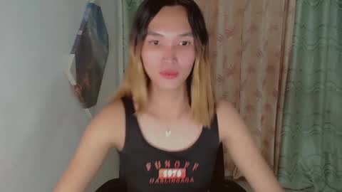 Snapshot of urasianharaxxx chatting on December 16, 2024, 6:38 pm urasianharaxxx online show from December 16, 2024, 6:38 pm