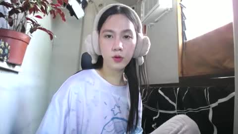 Erika online show from March 21, 2026, 1:54 am