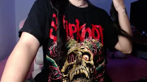 Danielle  online show from December 9, 2024, 9:06 am