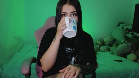 Danielle  online show from March 21, 2026, 10:09 am