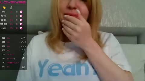 urbadkitty online show from March 10, 2025, 6:38 am