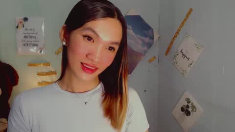 Snapshot of urblossom_harahxxx chatting on February 17, 2025, 9:30 pm urblossom_harahxxx online show from February 17, 2025, 9:30 pm