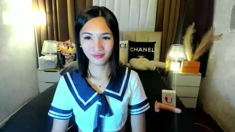 urblossom_princess online show from October 17, 2025, 4:53 pm