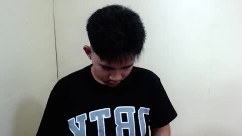 Snapshot of urcutie_asianboy chatting on September 21, 2025, 5:53 am KEN online show from September 21, 2025, 5:53 am
