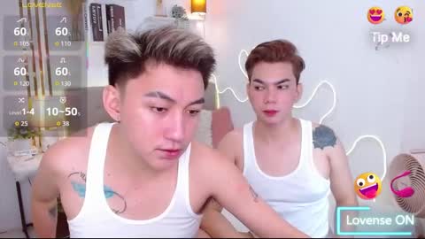 rose and khristine online show from October 13, 2025, 1:22 pm