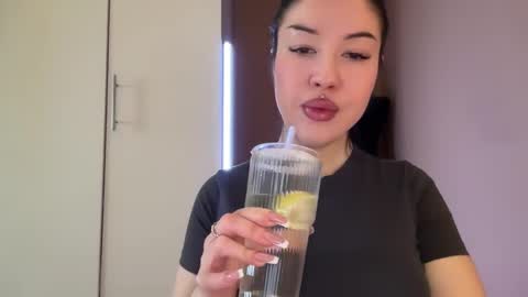 Margo online show from January 6, 2026, 8:40 am