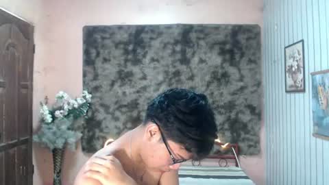 Snapshot of urdreamboy_doms chatting on July 29, 2026, 5:38 am urdreamboy_doms online show from July 29, 2026, 5:38 am