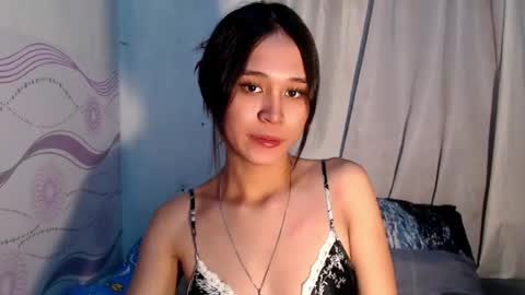 Snapshot of urdreamgirl_stephanie chatting on July 12, 2026, 1:02 pm stephanie online show from July 12, 2026, 1:02 pm