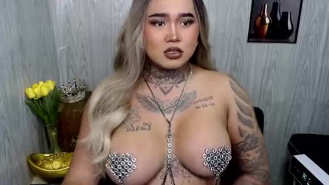 Snapshot of urfabtattooqueen chatting on June 29, 2026, 10:15 am Maxxie online show from June 29, 2026, 10:15 am