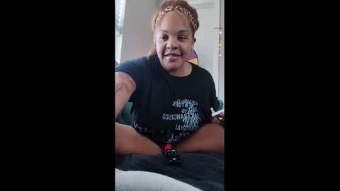 urfaveriri online show from September 9, 2025, 4:50 pm