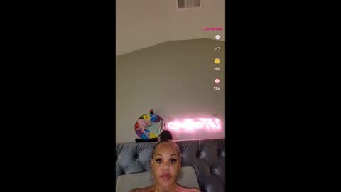 urfaveriri online show from December 4, 2025, 11:41 am