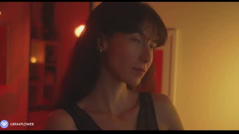 Snapshot of urfavflwers chatting on February 22, 2025, 8:09 pm Aleksandra online show from February 22, 2025, 8:09 pm