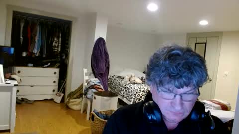 Snapshot of urfavteach50 chatting on February 26, 2025, 11:26 pm Gregor online show from February 26, 2025, 11:26 pm