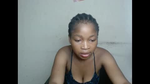 urflirtydoll online show from February 11, 2025, 7:48 pm