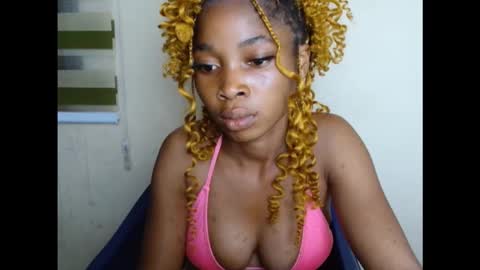 urflirtydoll online show from September 24, 2025, 6:11 pm