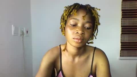 urflirtydoll online show from October 4, 2025, 4:27 pm