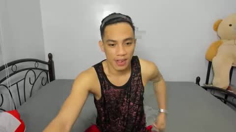 urfucker_vinz online show from February 2, 2026, 6:12 am