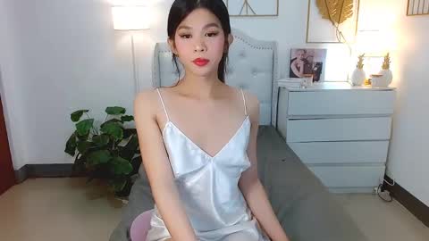 Im your doll maica online show from February 18, 2025, 11:33 am