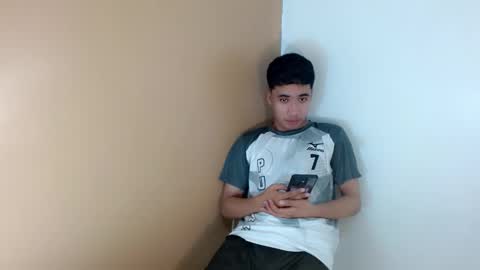 Snapshot of urguy_habibi chatting on March 23, 2026, 8:46 pm Bib online show from March 23, 2026, 8:46 pm