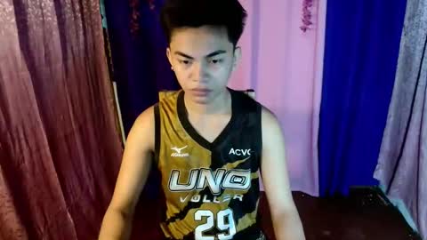 urguy_marco online show from October 26, 2025, 7:14 am