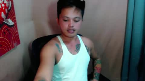 Snapshot of urhot_fucker13 chatting on January 28, 2025, 3:35 pm JUST CALL MY NAME jayrus online show from January 28, 2025, 3:35 pm