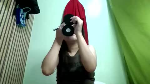 Snapshot of urhotasian4u chatting on March 2, 2026, 7:09 am Jhossa online show from March 2, 2026, 7:09 am