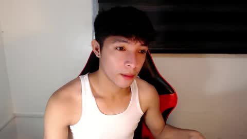 Snapshot of urhotethanxx chatting on July 12, 2026, 5:48 pm Ethan online show from July 12, 2026, 5:48 pm
