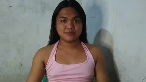 urhottie_bella online show from February 1, 2026, 12:37 pm